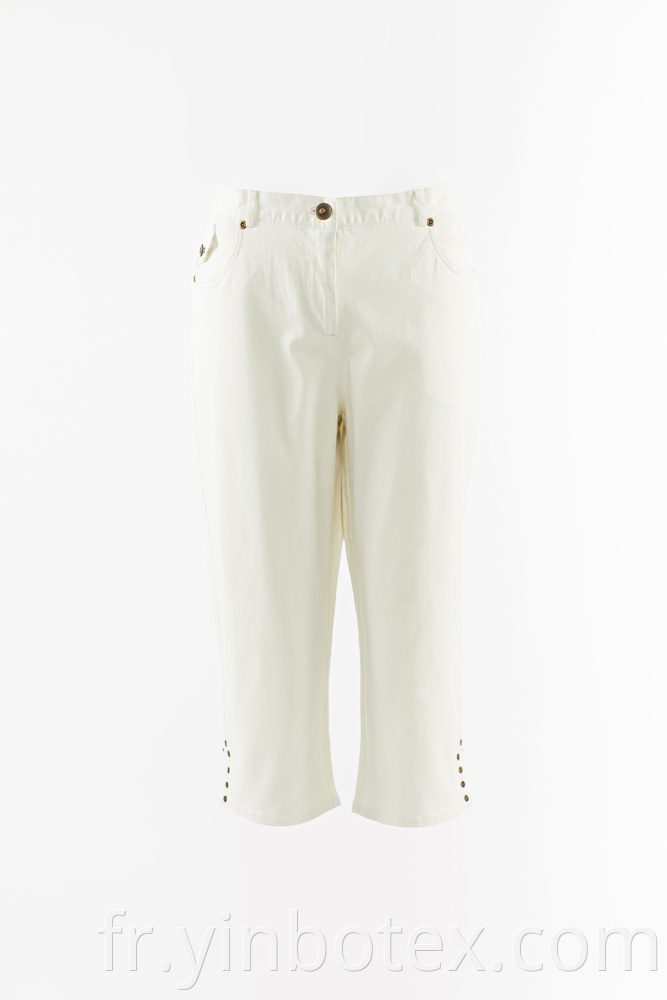 white cotton cropped pant